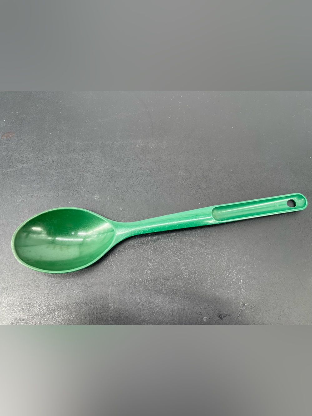 Tupperware Green Plastic Serving Spoon #1814-15